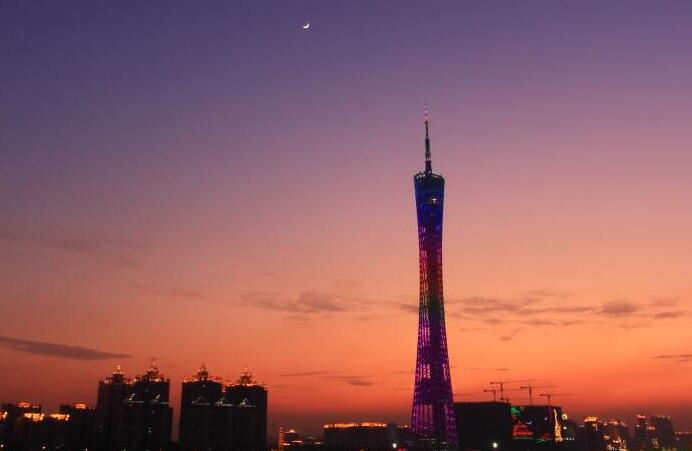 广州必去景点：广州塔