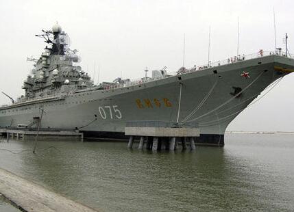 天津汉沽海边旅游景点：海河外滩公园/北塘古镇/汉沽八卦滩的基辅航空母舰/孟庄园葡萄酿酒园/天津滨海航母主题公园/天津海昌极地海洋公园/大沽口炮台遗址