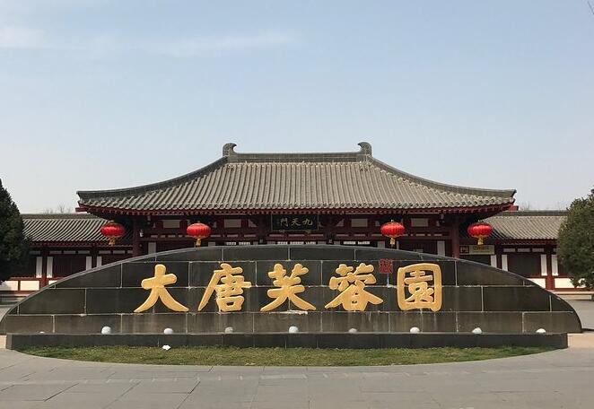西安一日游必去的八大景点：秦始皇兵马俑/西安城墙/大雁塔/陕西历史博物馆/大唐芙蓉园