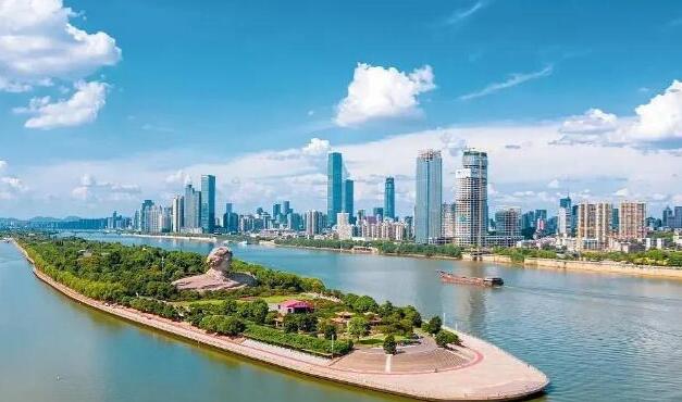 长沙旅游必去十大景点推荐(长沙旅游必去十大景点推荐理由)