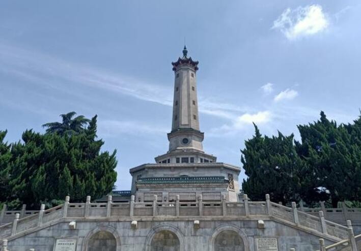 长沙市第一大公园：烈士公园