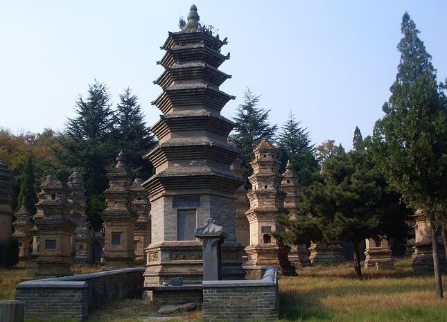 郑州旅游景点推荐：少林寺/嵩山/河南博物院/黄河风景区/郑州博物馆