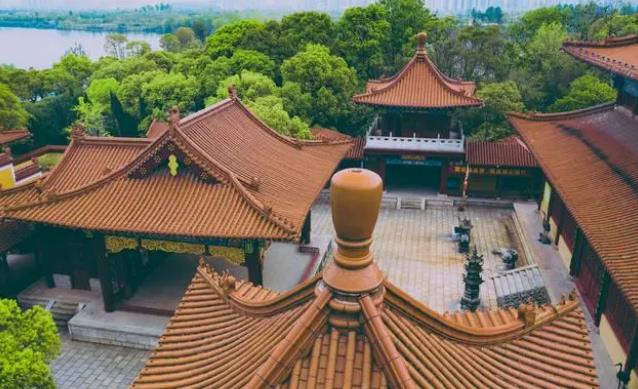 武汉旅游必去十大景点推荐(湖北武汉旅游景点排名前十名)