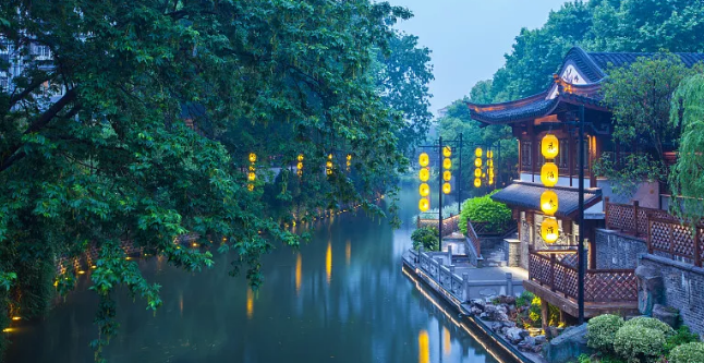 南京旅游必去十大景点推荐(南京旅游必去十大景点推荐图片)