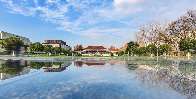 南京旅游必去十大景点推荐(南京旅游必去十大景点推荐图片)