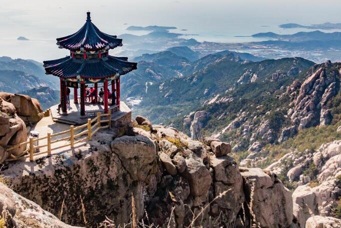 青岛旅游必去十大景点推荐(青岛旅游必去十大景点推荐理由)