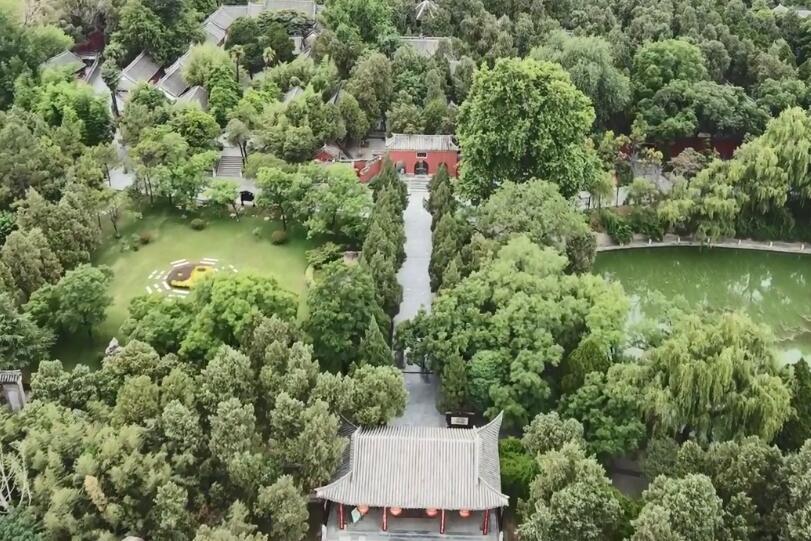 成都旅游必去十大景点推荐(成都旅游必去十大景点介绍)