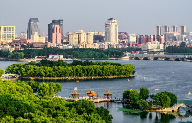 长春旅游必去十大景点推荐(长春旅游必去十大景点)