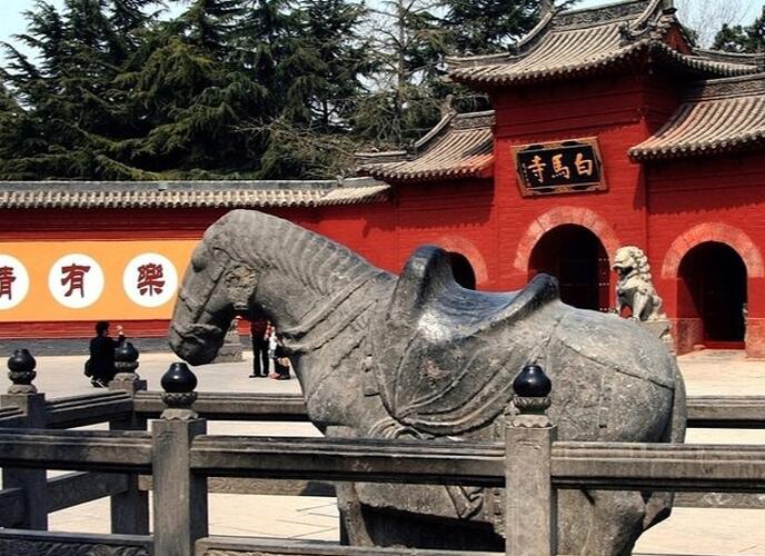 洛阳旅游必去十大景点推荐(洛阳旅游必去十大景点推荐理由)