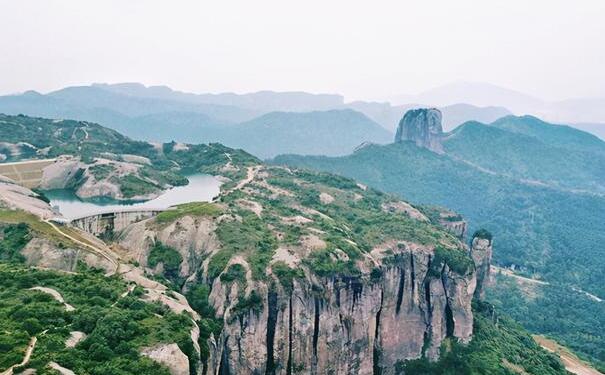 台州旅游必去十大景点推荐(浙江台州旅游必去十大景点)
