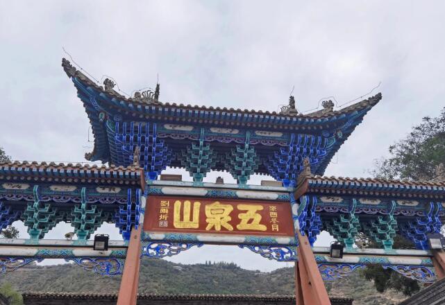 兰州旅游必去十大景点推荐(兰州必去的旅游景点)