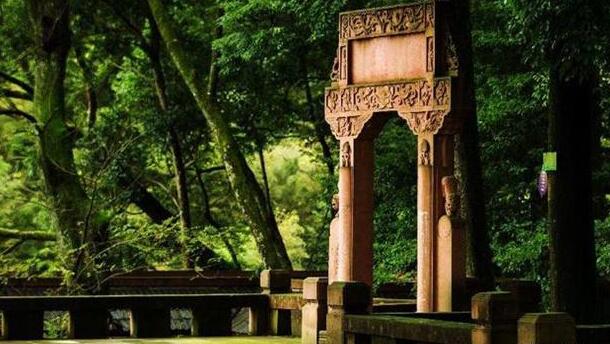 泸州旅游必去十大景点推荐（四川省泸州市旅游景点有哪些地方）