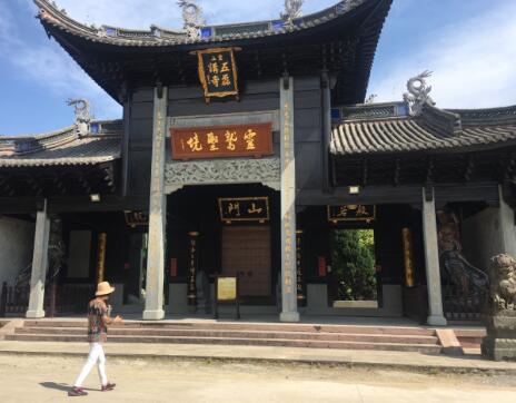 慈溪旅游必去十大景点推荐（浙江省宁波市慈溪市必去的景点推荐）