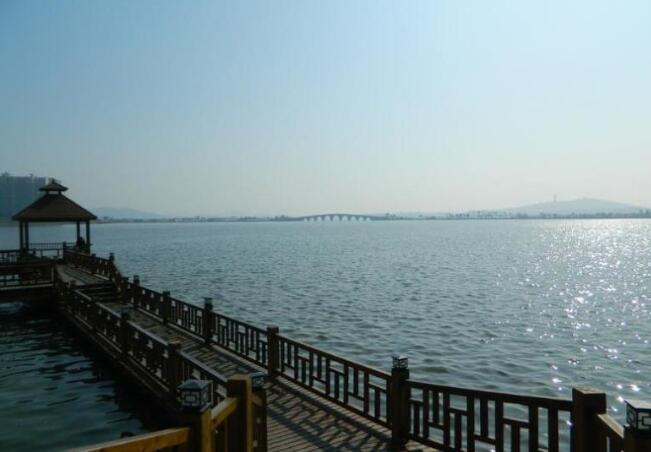 岳阳旅游必去十大景点推荐(湖南省岳阳市必去景点攻略)