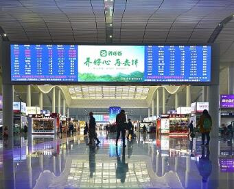 长沙南站检票口