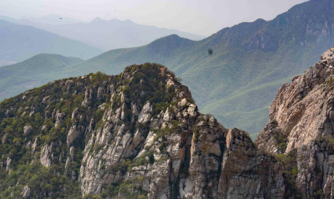 五岳山分别是哪五座山：泰山、华山、衡山、恒山、嵩山