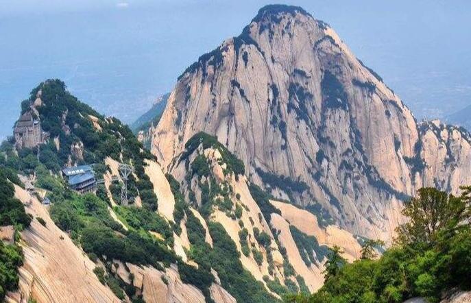 五岳山分别是哪五座山：泰山、华山、衡山、恒山、嵩山