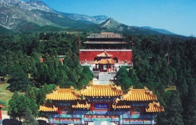五岳山分别是哪五座山：泰山、华山、衡山、恒山、嵩山